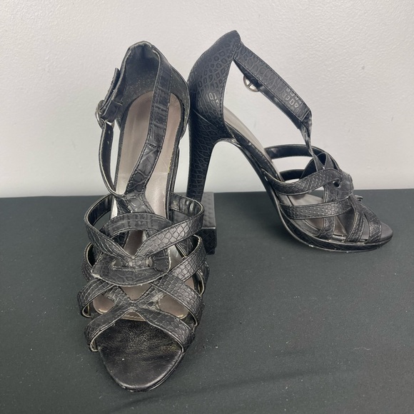 Strappy Maurice’s Heels - Picture 1 of 10